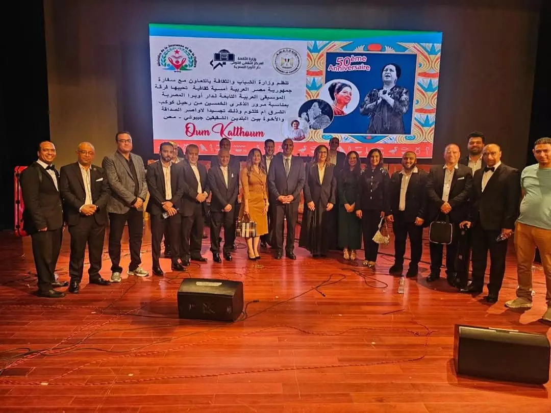 6d96837df40b7d8b378a42fa24e179a4