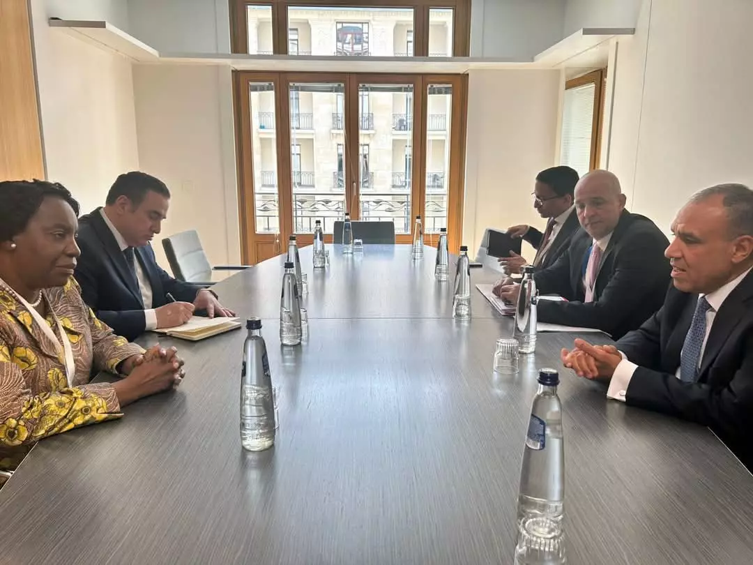 02a7960d219245d029ef18fd29bbe13e