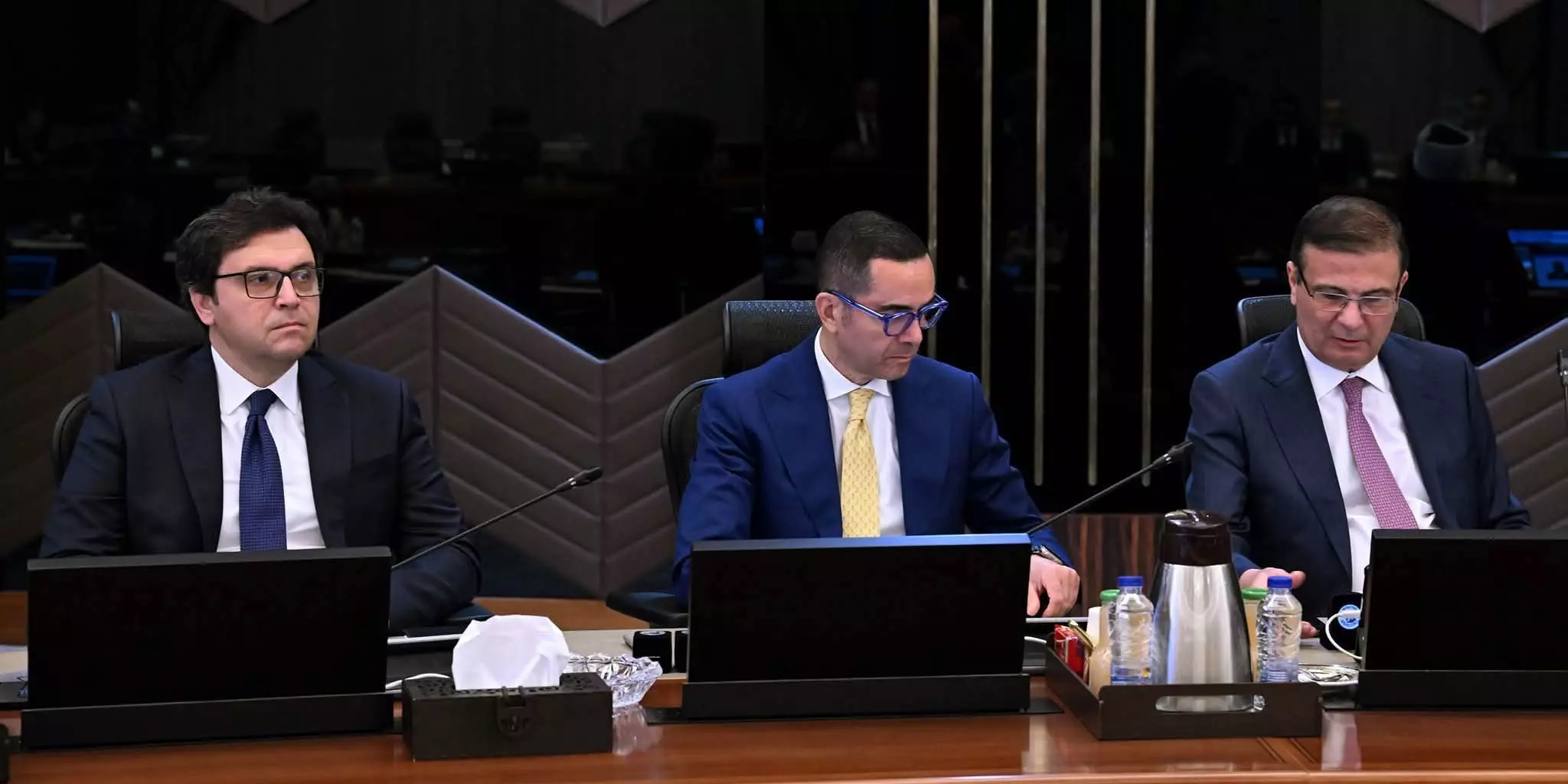 447d86f0a8c6f6a26a8cecd26d2847d8