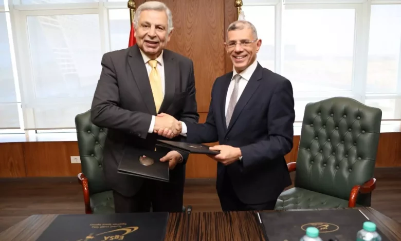 7c220e2a83bc2d53b29500a760178c32