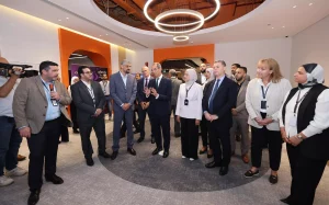 9d8e24852ee2f3277bc1faa048efcf16