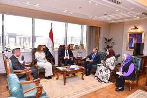 9ed5bd00cbd9d8e691236e0fd1179ee4