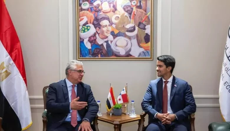 6898326da6852fc53a6da888c6de80c0