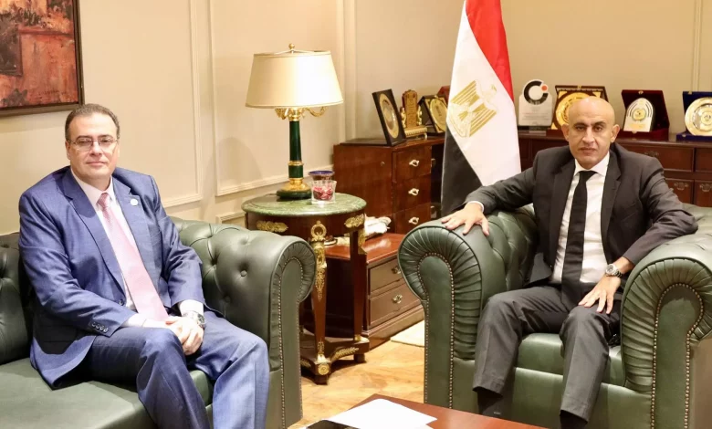 7eef957eb5ee1012c15d482a9542499a