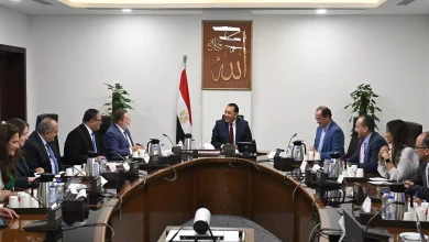 93d9aff85c9e4690fefa76137379a33c