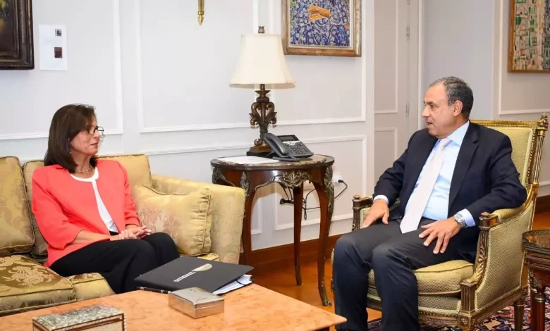 21e5f42bbfe62f77ee38e27c97b138c2