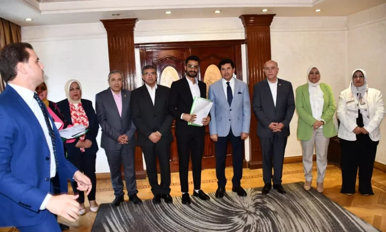 5d657e27340f7832004e3d49e502dd3b