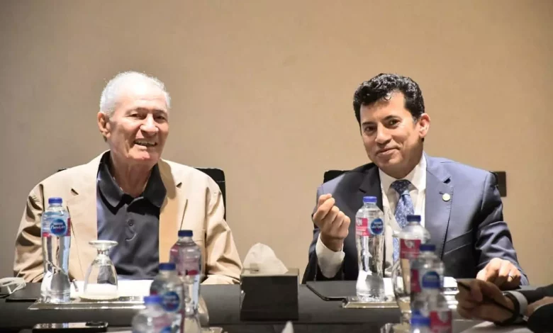 68137902e244e68ae26e20ddb9993a43