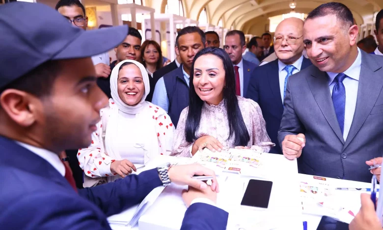 8b5c5d766d37f9d9333c4454d18e051a