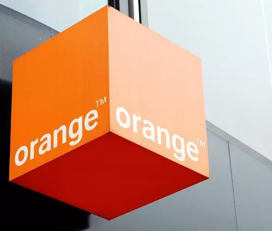 Ba0e925368c15d33f1e81e7f47e57740