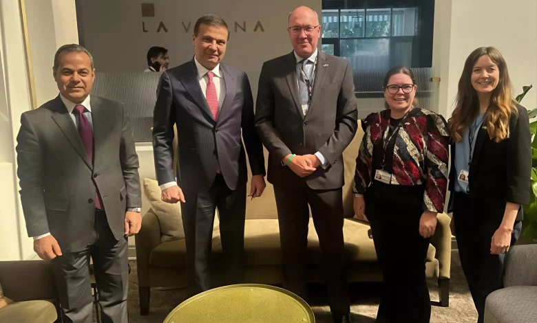 0f6355fbd94186de4d42f3532baa5b30