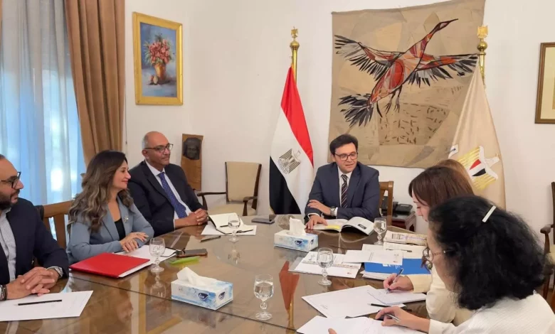 22e7af434eda2c5c67dcaf62649a394e