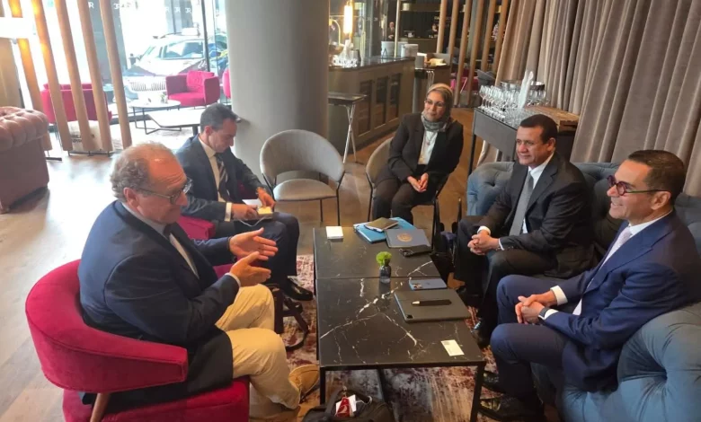 43a3f2c72d15cc262f243ebdfa4904d7