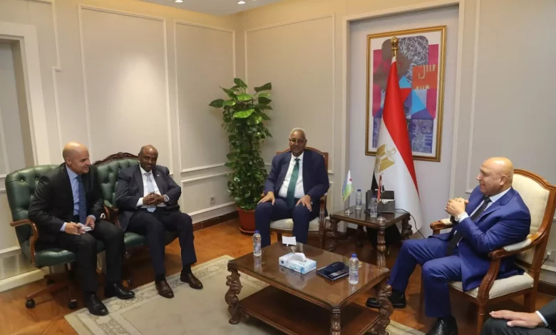 56e952e8e4b524b43dd482d561f41931