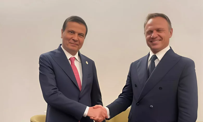 75963fa2a9d1828a06f0ab9a417fc3a8