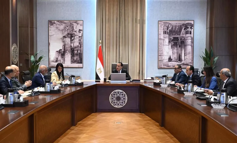 8e44a48a1176e19b1f98c81c05325118