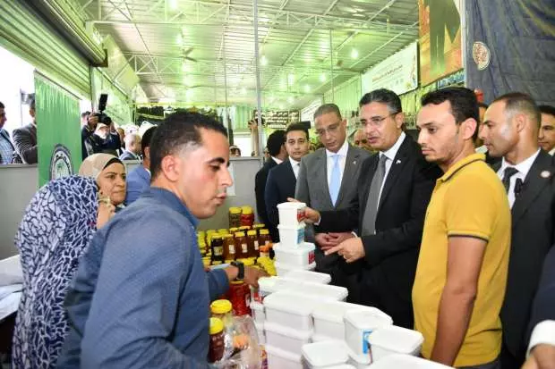 A99cd0e5926c5f6dcf9dd5e587f2374d