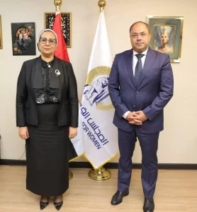 C07fffef372f6262e396fc31b08305dc