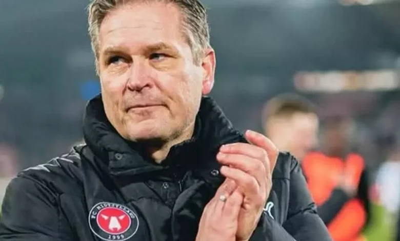 D1fb4504a7cb4118a0c4f0f1569e935e