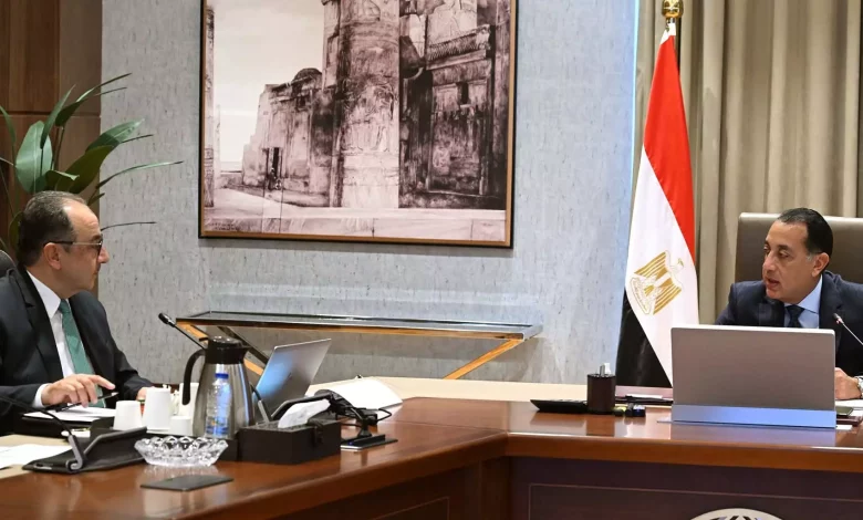 E56441e44877556aeec1b8bb1a203fee