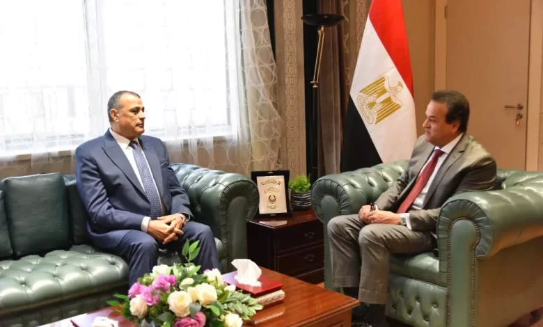 F4061101cfcb7d78f3058125d7ae6857