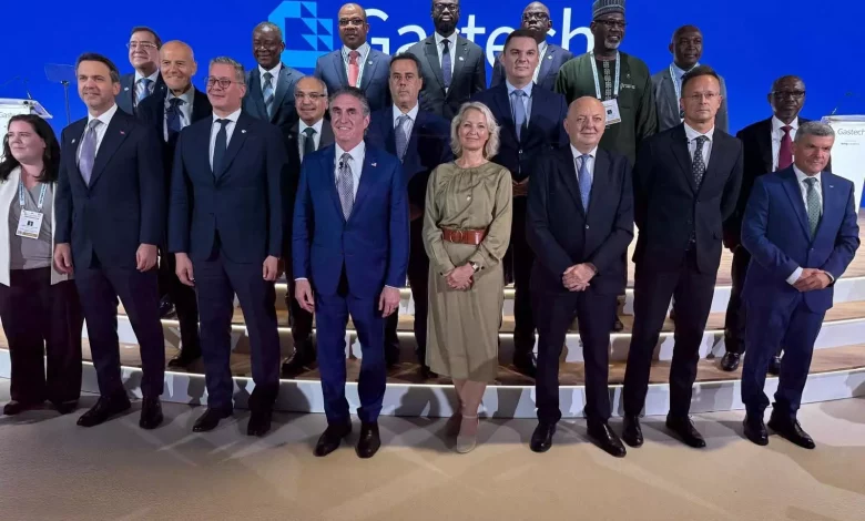 Fcfb16f7ef60bd195133dfc1e218586e