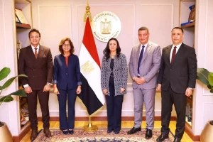 1d2b2528f14376afdb1a96ccdad36674