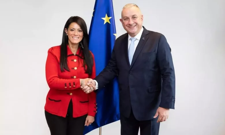 284f8250053fafb6fe742ef1c903a9ef