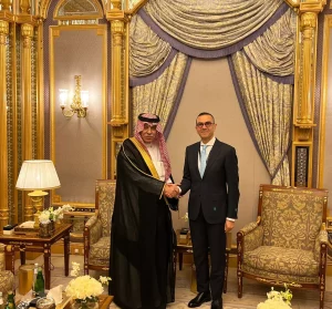 8b6562a7a1f86947b7ac13a5be2322fe