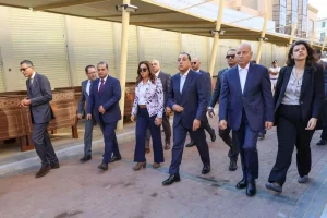 Dd06f06d476382092584bdb9beeec75b