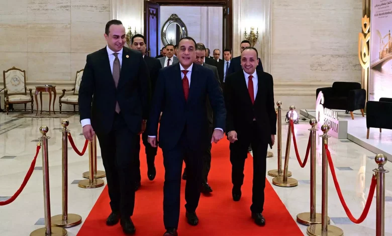 8d9748a9d493092793f4a675d95ba83d