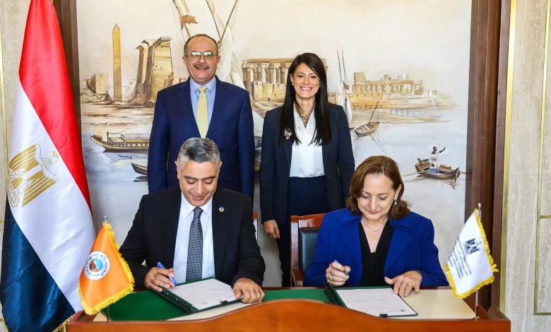 A43fe566deed514a3fd377362ea53613