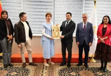 13b76b19c99635e271e945e0d1145ceb