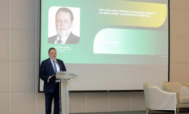 2c739b8ea913cc0115a4d94fbfff6479