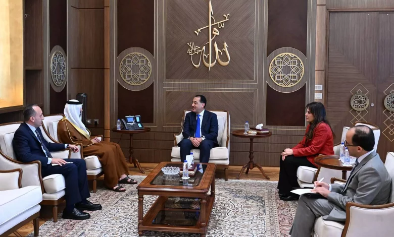 3da879e546c15c151f5a9b7092152948