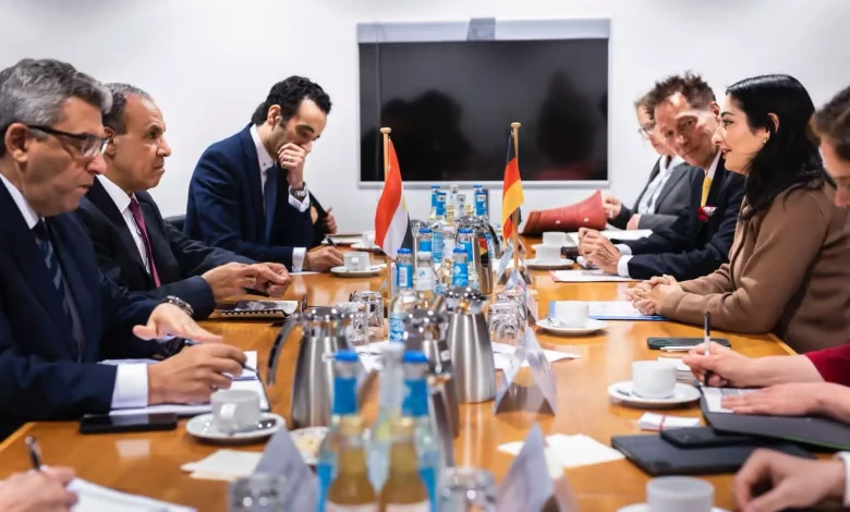 5fa09fe2c199fd91bfb58f220549a6ea