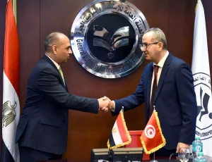 8d4fd0ffa6aaabaeec80afe5e427c494