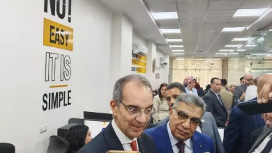 Abb463712003da44270447fd3b4024e9