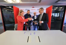 D585c91c62651bbe34a2bb3561c24339