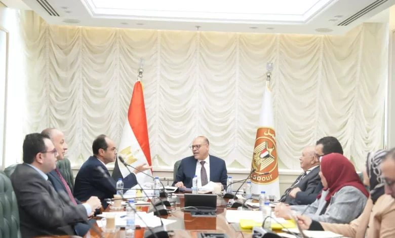 Dd525d2fcfc36614cdbf2f7c2555855a