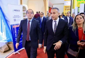 Dfee1b572562a765fd8224730f5e7e74