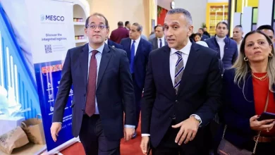 Dfee1b572562a765fd8224730f5e7e74