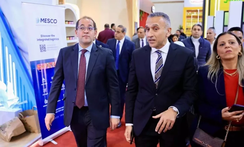 Dfee1b572562a765fd8224730f5e7e74