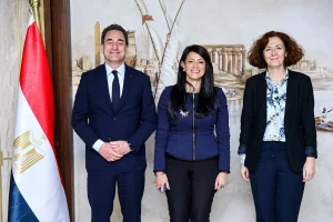 C11647ceb04d086ae43d9acb9a4e8704