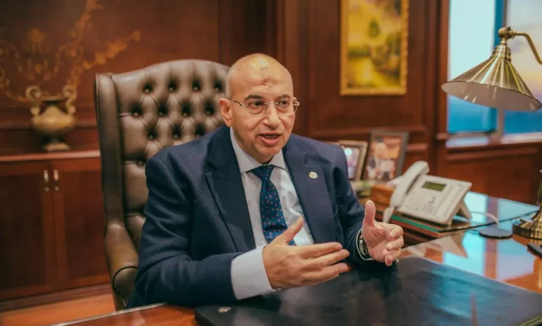 أشرف عبد الغني، أمين سر اللجنة الاقتصادية بمجلس الشيوخ