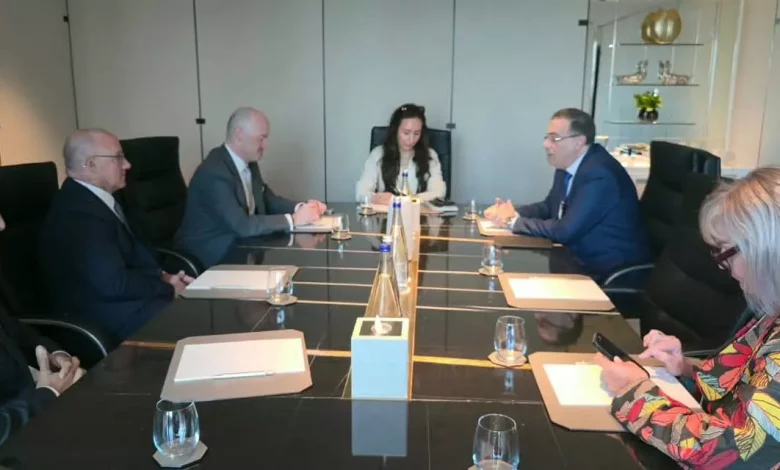 D66433b1308bf24b88e15d244128779d