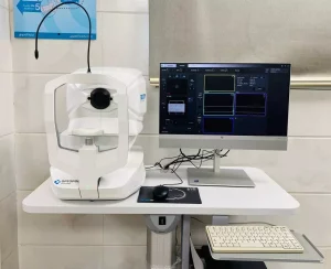 جهاز لتصوير الأوعية الدموية للشبكية بتقنية OCT Angiography