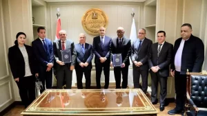 6b670d0f3be44d15fa769b84ea7a7e84