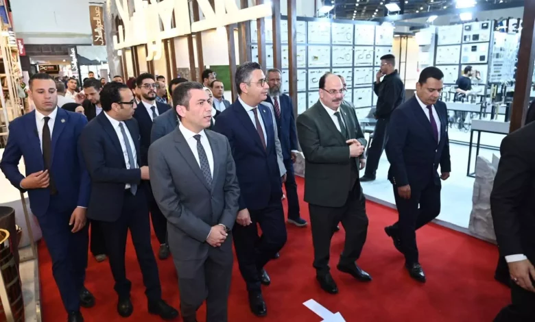 وزير التموين يفتتح “سيراميكا ماركت & هوميكس” بمشاركة 90 شركة