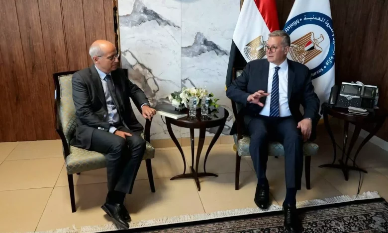 9f19830814a05413b75233e40a8dae07